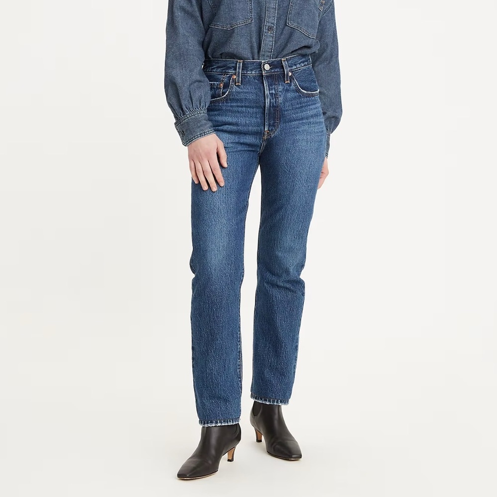 Levi 501 Original Straight Leg jean W26 L28